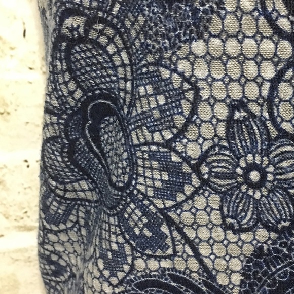 Kimchi Blue Floral Long Sleeveless Cardigan - Picture 3 of 5